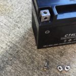 リトルカブのバッテリー交換!必要な工具と注意点もあわせて紹介!